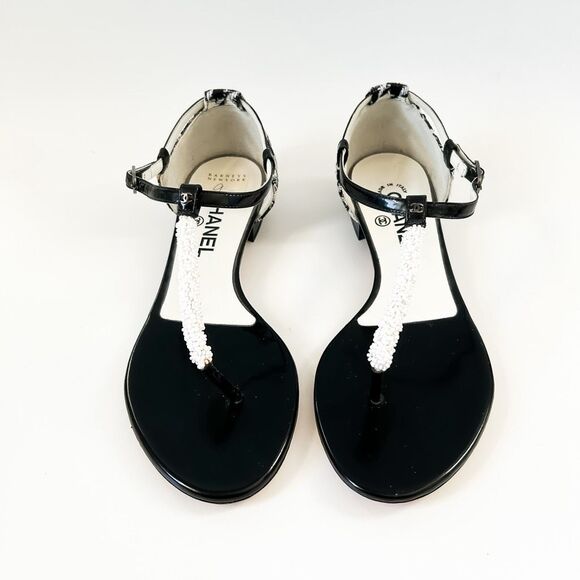 Chanel CC Sandals Tweed Patent Leather T Strap Flats Size Eu 39 - Picture 2 of 15